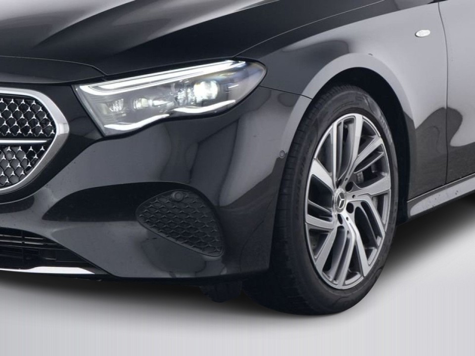 Mercedes-Benz E 300de 4MATIC - foto 12