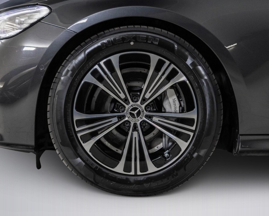 Mercedes-Benz E 450d 4MATIC - foto 19