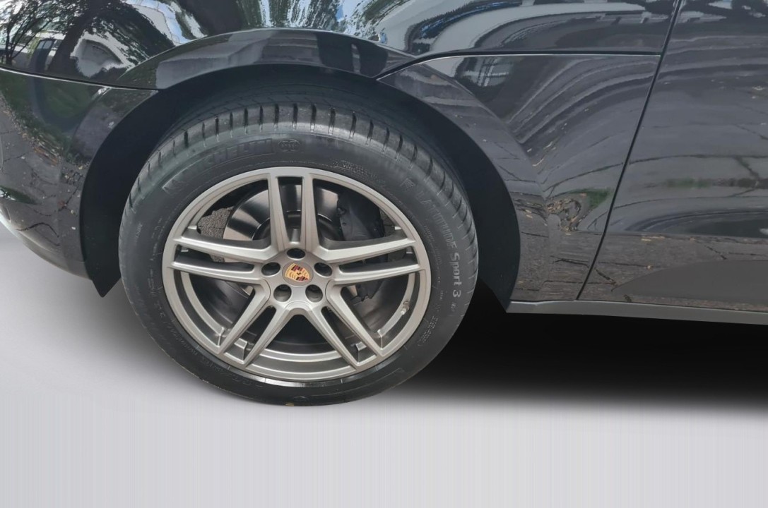 Porsche Macan - foto 14