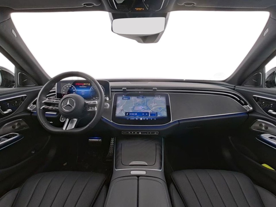 Mercedes-Benz E 400e 4MATIC AMG Line - foto 8