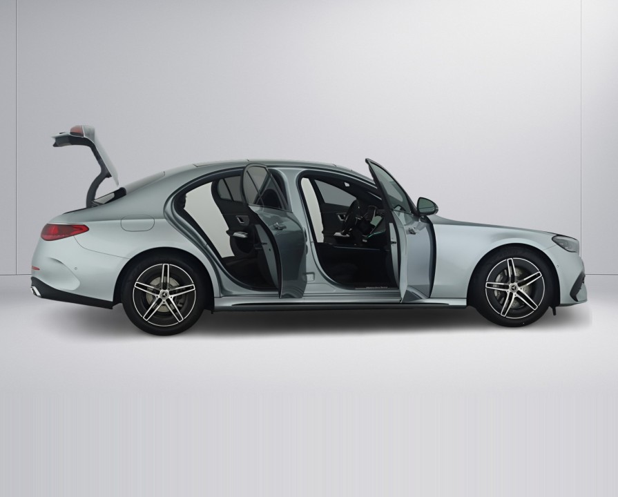 Mercedes-Benz E 220d AMG Line - foto 11