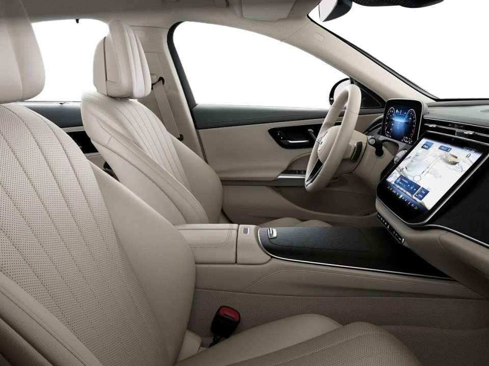 Mercedes-Benz E 300de 4MATIC AMG Line - foto 14