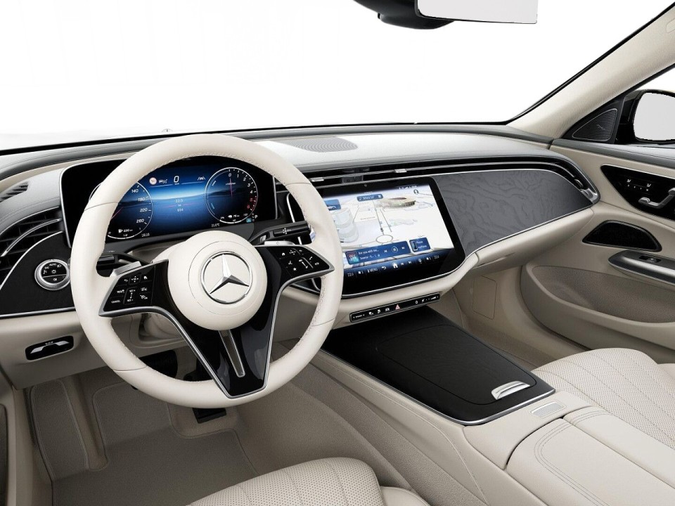 Mercedes-Benz E 300de 4MATIC AMG Line - foto 12