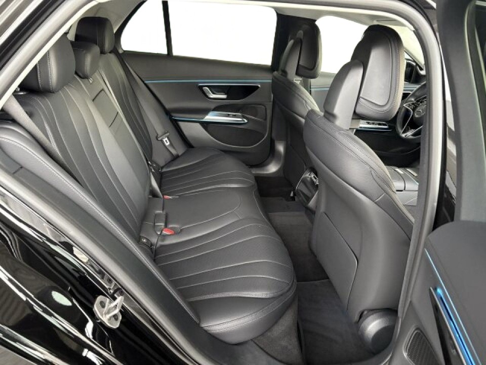 Mercedes-Benz E 300de T-Modell - foto 8