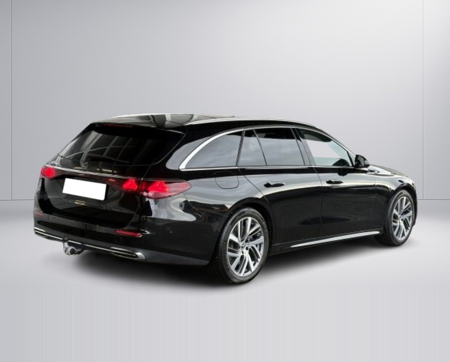 Mercedes-Benz E 300de T-Modell (3)