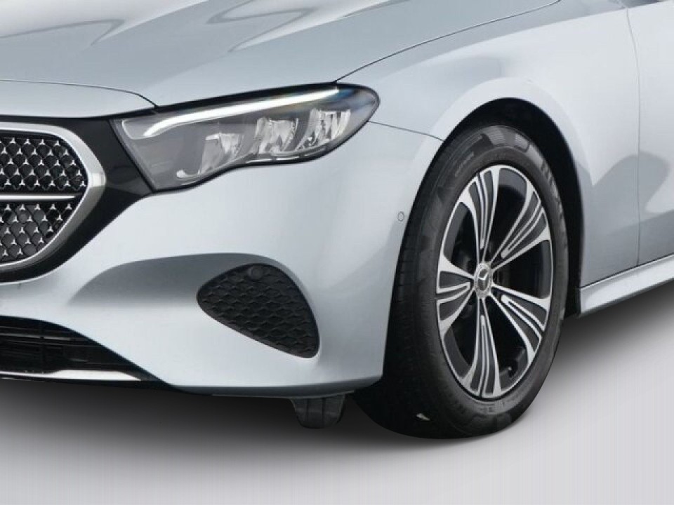 Mercedes-Benz E 220d 4MATIC - foto 7