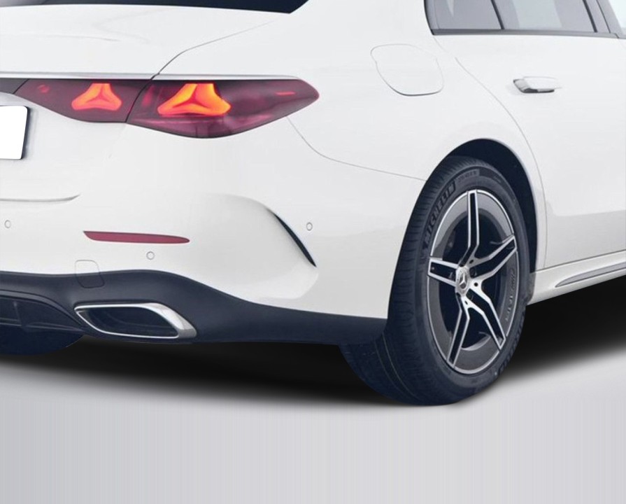 Mercedes-Benz E 200 AMG Line - foto 9