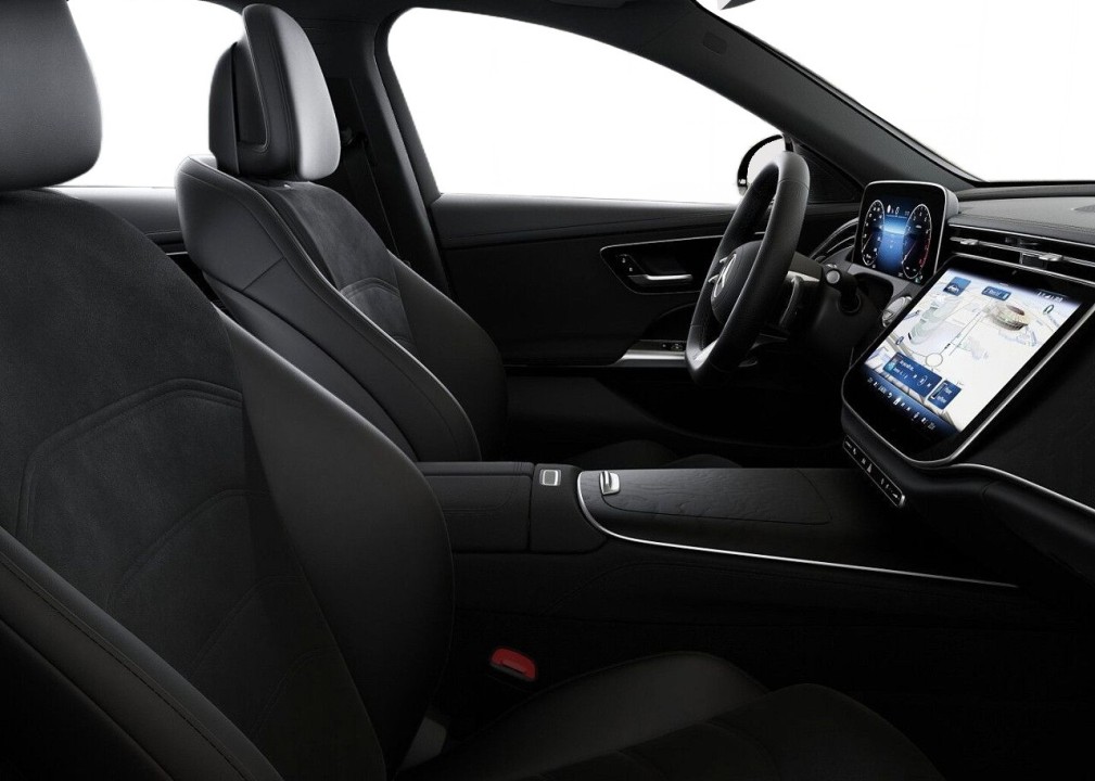 Mercedes-Benz E 200 AMG Line (4)