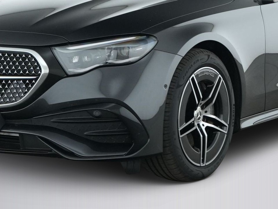 Mercedes-Benz E 220d AMG Line - foto 8