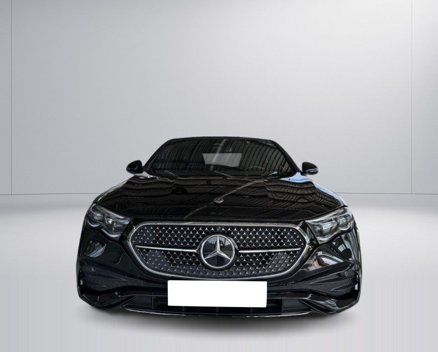 Mercedes-Benz E 200 AMG Line (2)