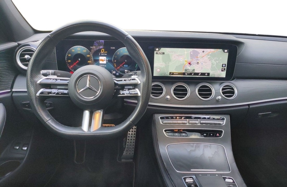 Mercedes-Benz E 300e AMG Line - foto 9