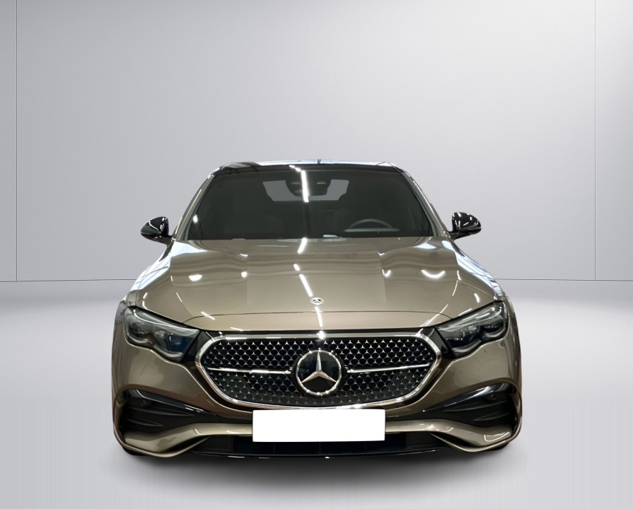 Mercedes-Benz E 400e 4MATIC AMG Line - foto 6