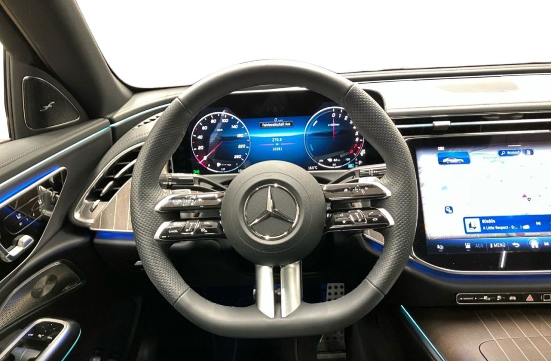 Mercedes-Benz E 400e 4MATIC AMG Line - foto 11