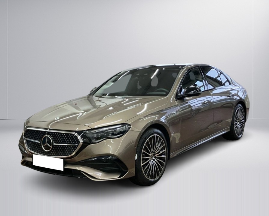 Mercedes-Benz E 400e 4MATIC AMG Line (5)