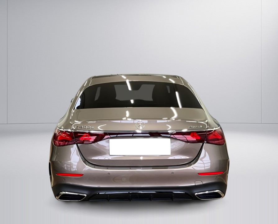 Mercedes-Benz E 400e 4MATIC AMG Line (3)