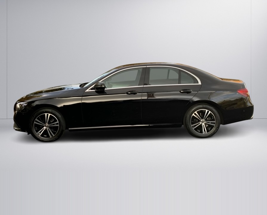 Mercedes-Benz E 220d Avantgarde - foto 6