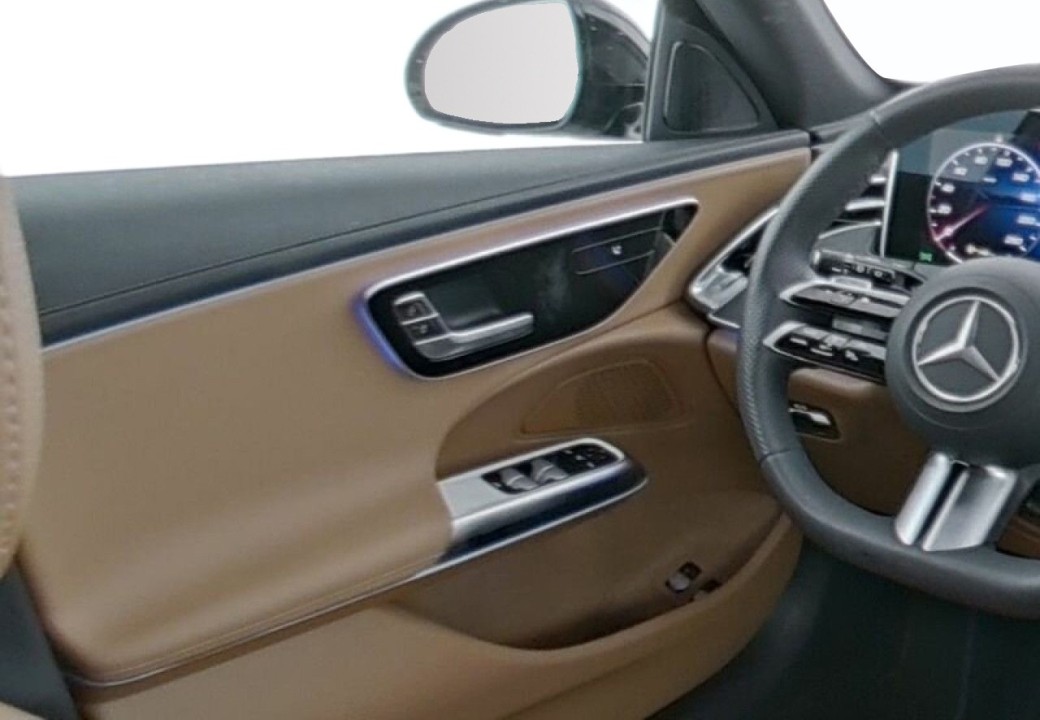 Mercedes-Benz E 300e T-Modell - foto 9