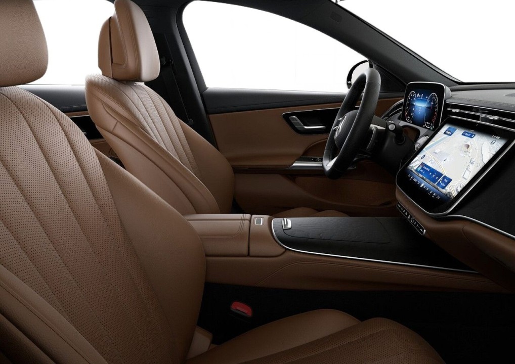 Mercedes-Benz E 300e T-Modell (4)