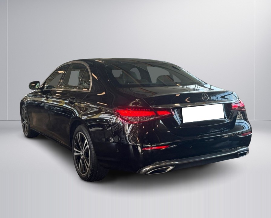 Mercedes-Benz E 400d 4MATIC Avantgarde (4)