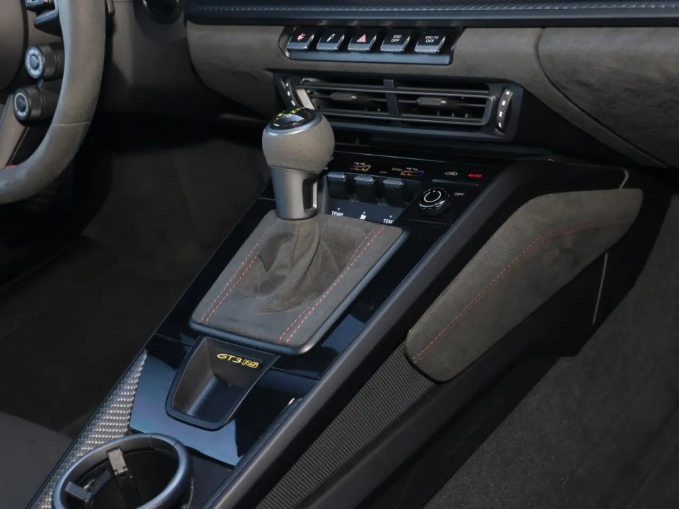 Porsche 911 GT3 RS - foto 18