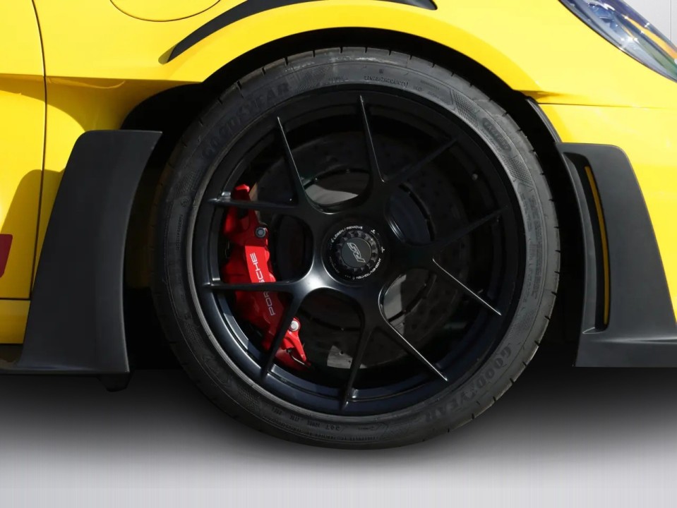 Porsche 911 GT3 RS - foto 38