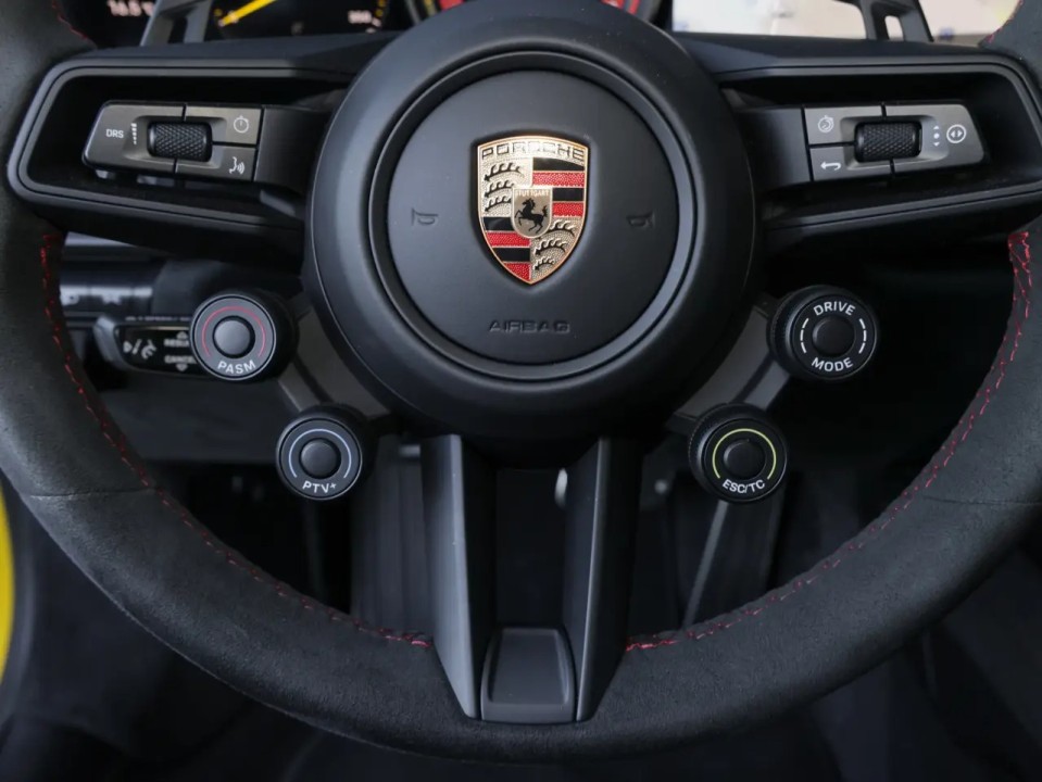 Porsche 911 GT3 RS - foto 14