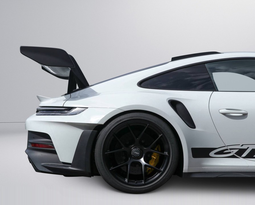 Porsche 911 GT3 RS - foto 28