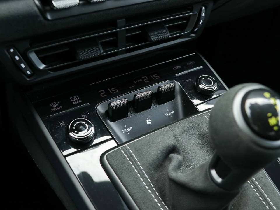 Porsche 911 GT3 RS - foto 17