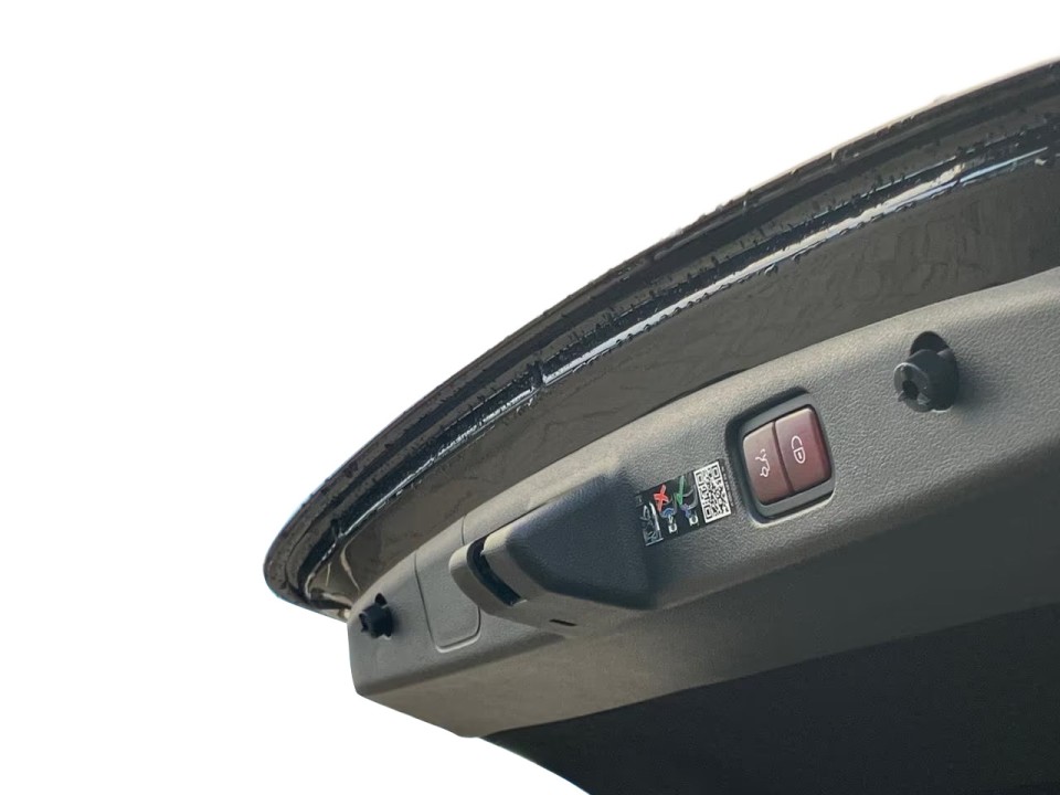 Mercedes-Benz E 400e 4MATIC - foto 17