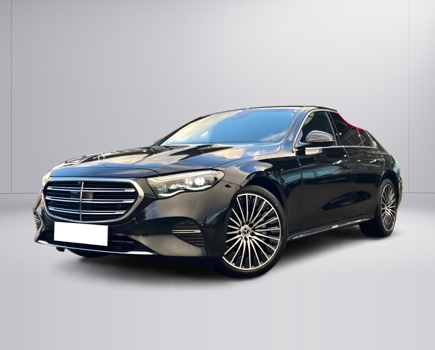 Mercedes-Benz E 400e 4MATIC (4)