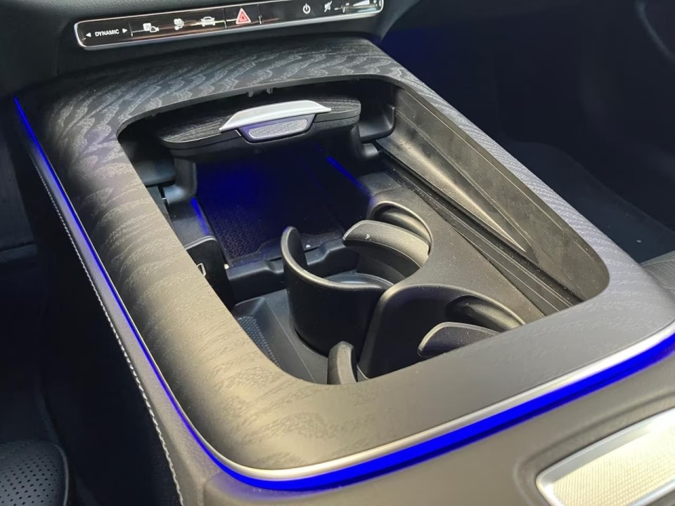 Mercedes-Benz E 400e 4MATIC - foto 10