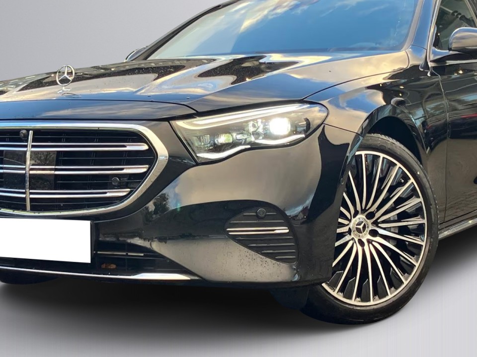 Mercedes-Benz E 400e 4MATIC - foto 19