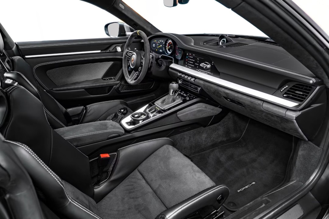 Porsche 911 GT3 RS - foto 8