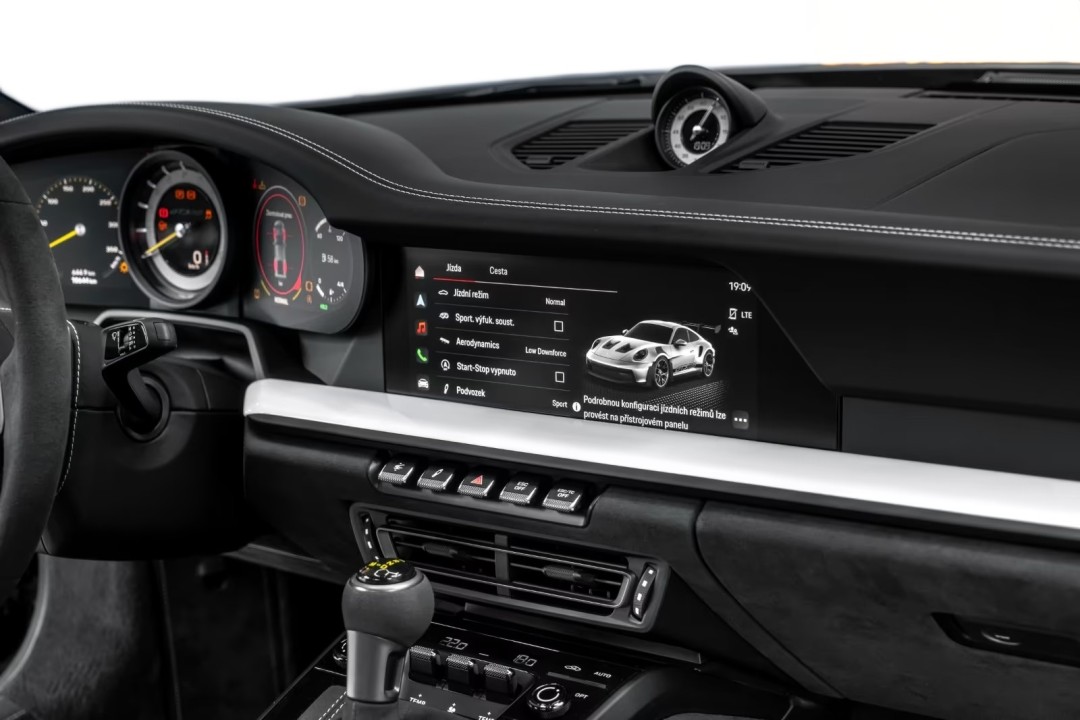 Porsche 911 GT3 RS - foto 11