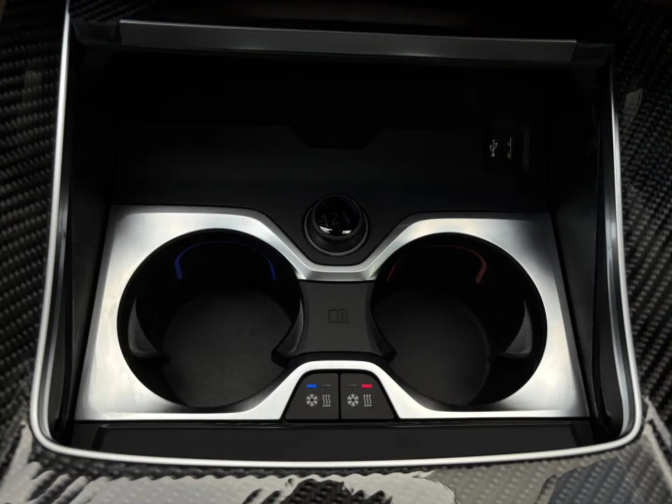 BMW X6 xDrive40d M-Sport - foto 9