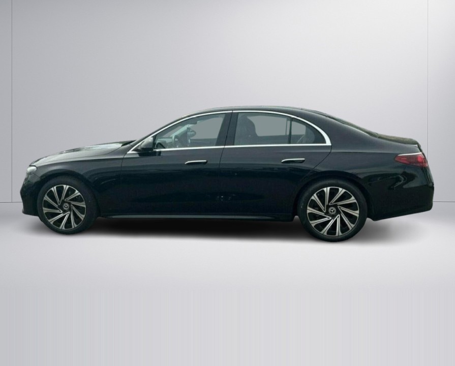 Mercedes-Benz E 200 Avantgarde - foto 6