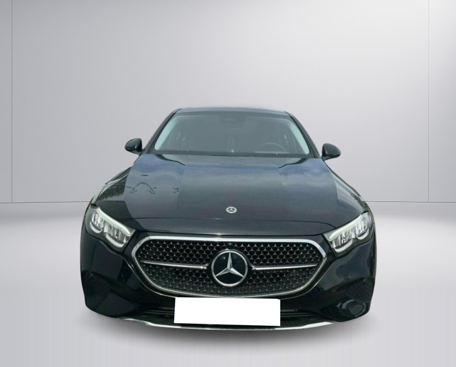 Mercedes-Benz E 200 Avantgarde - foto 8