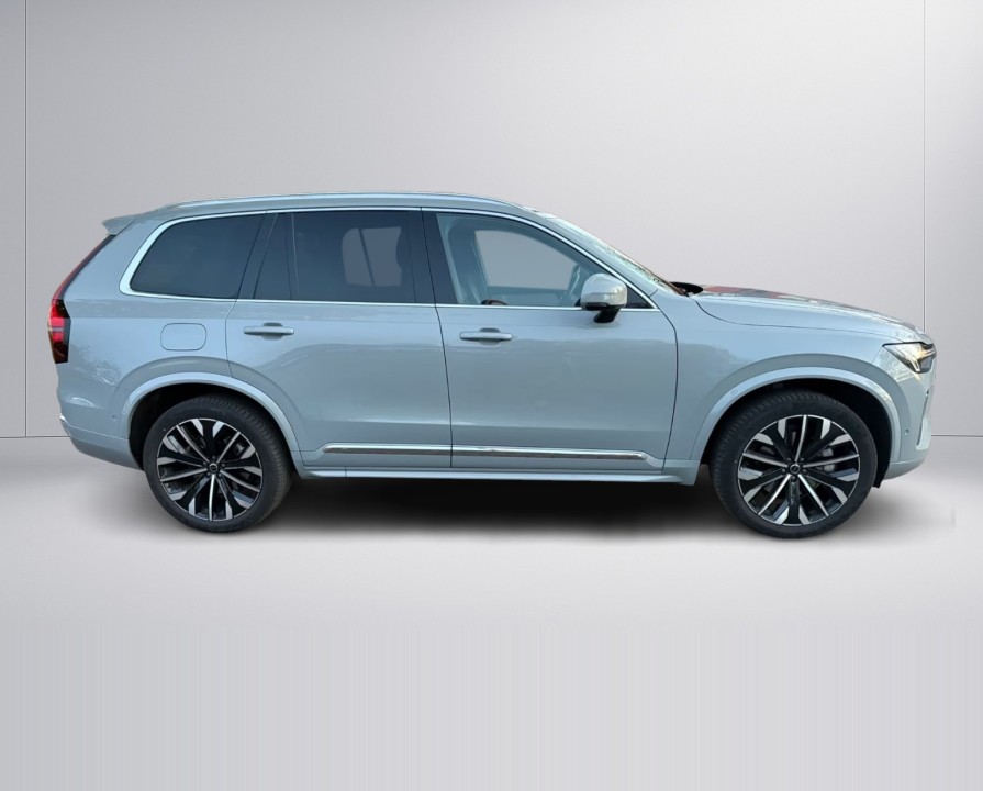Volvo XC 90 Plus Bright (2)