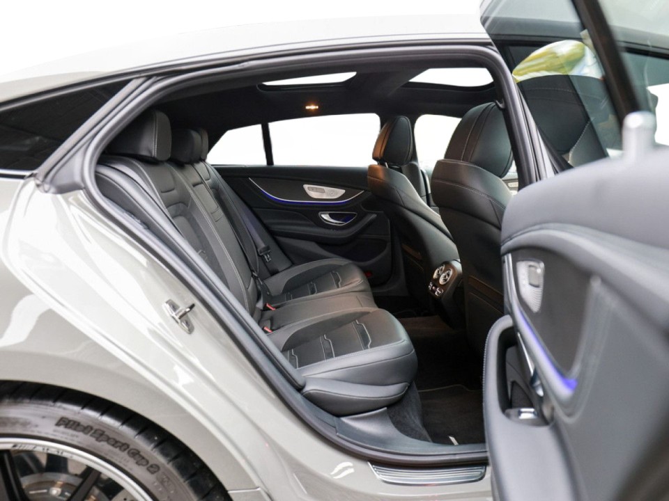 Mercedes-Benz AMG GT 4 63 S 4MATIC+ - foto 12