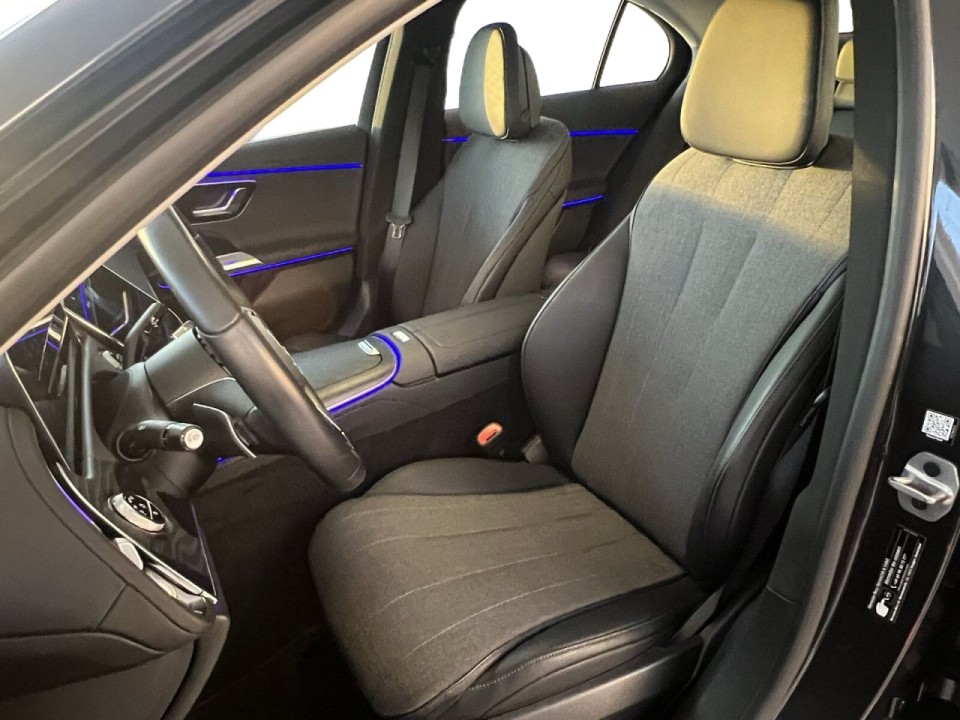 Mercedes-Benz E 300e Avantgarde - foto 14