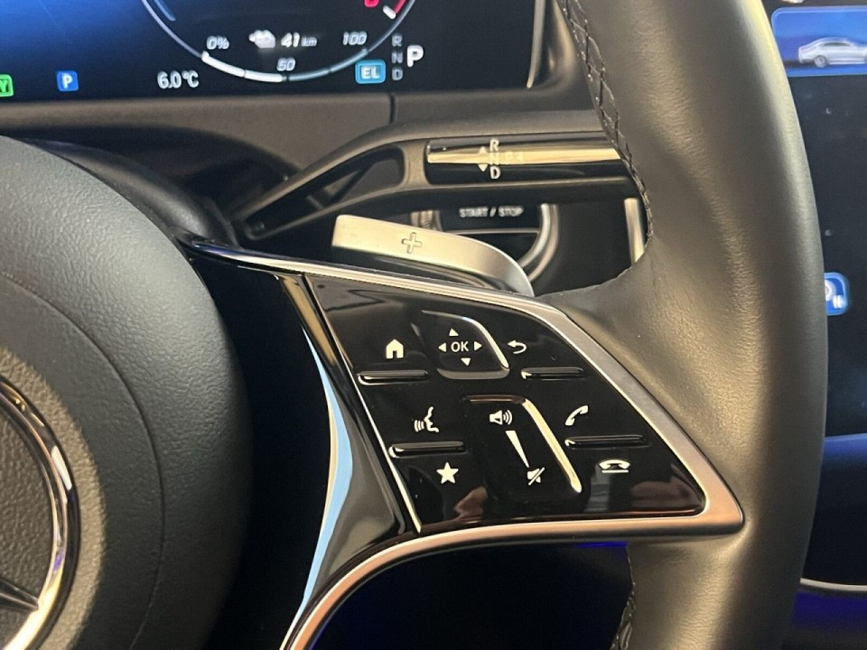 Mercedes-Benz E 300e Avantgarde - foto 16