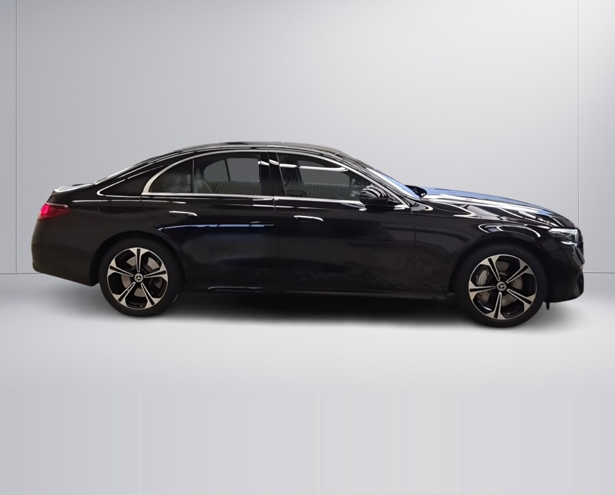 Mercedes-Benz E 300e Avantgarde (2)