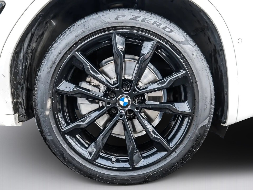 BMW X4 xDrive20i M-Sport - foto 10