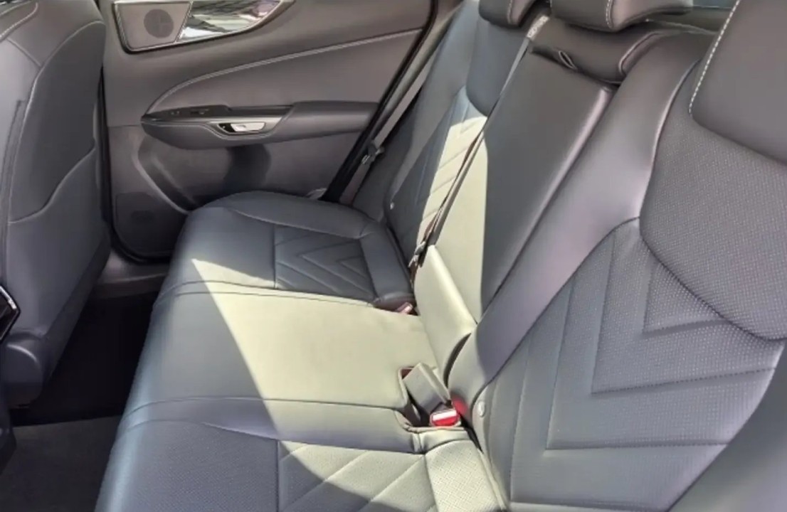 Lexus Seria NX 350h - foto 14