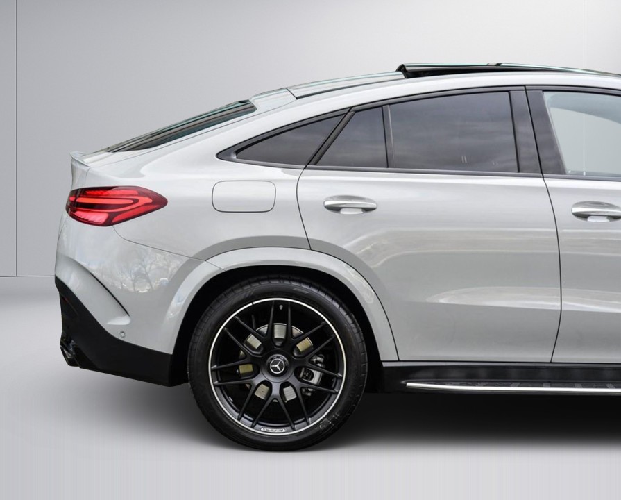 Mercedes-Benz GLE Coupe 53 - foto 12