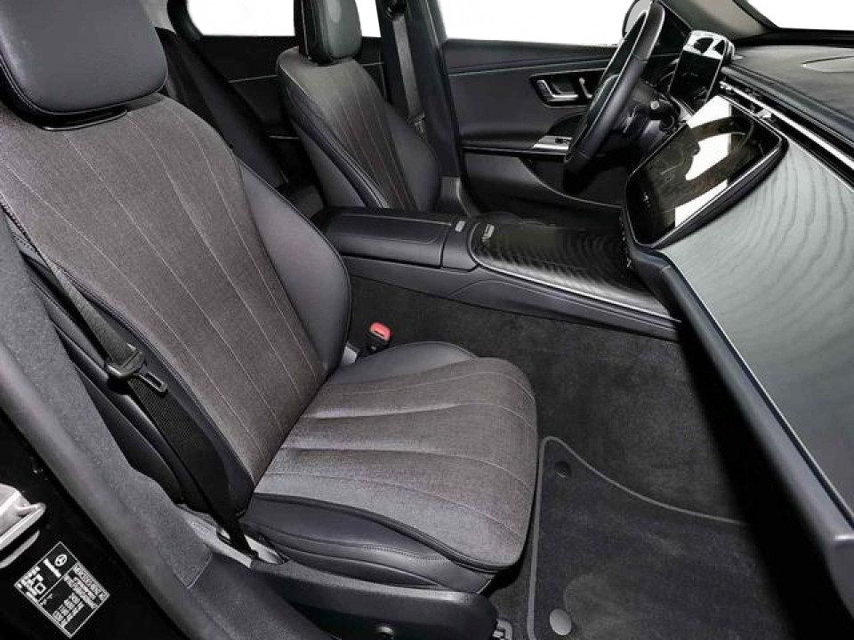 Mercedes-Benz E 200 Avantgarde - foto 6