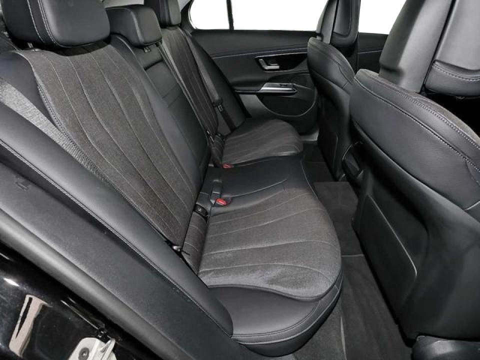 Mercedes-Benz E 200 Avantgarde (5)