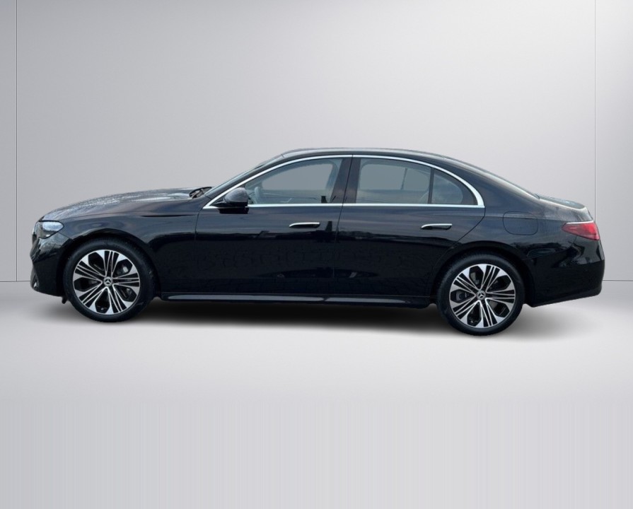 Mercedes-Benz E 300e Avantgarde - foto 6