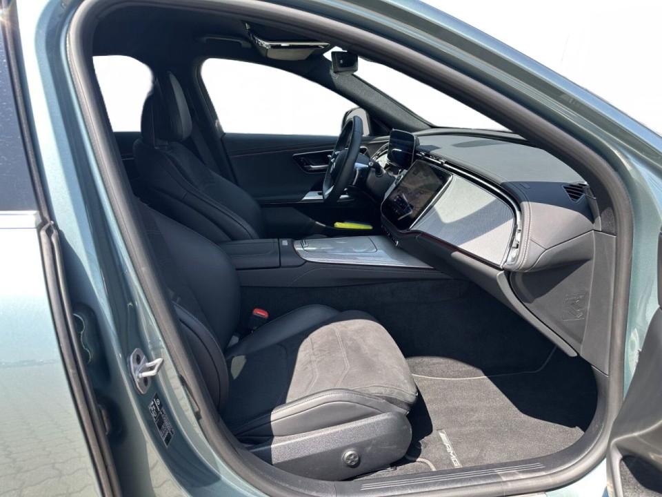Mercedes-Benz E 300e AMG Line - foto 6