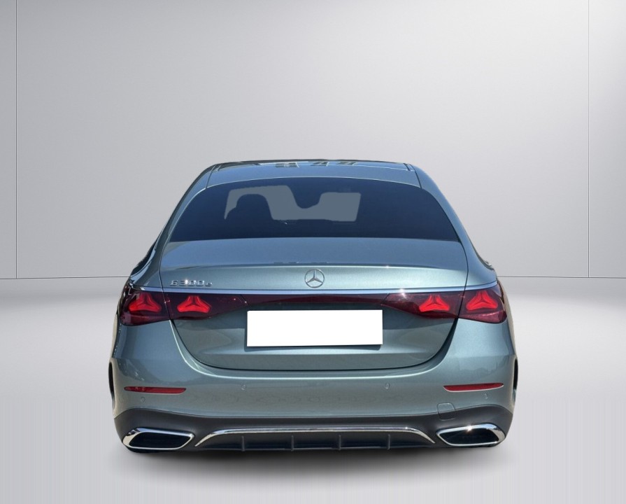 Mercedes-Benz E 300e AMG Line (5)